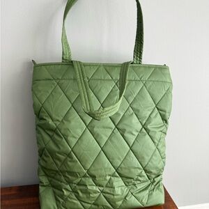 VERA BRADLEY Large North South Tote Pearlized Green Cedar